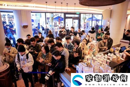 瑞幸曬原神聯(lián)動新品爆單活動現(xiàn)場照