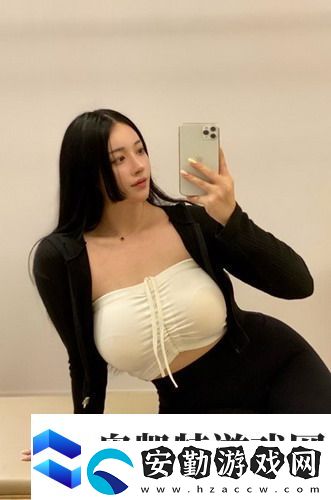 一個上面添一個日下句是什么