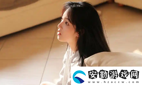 瞞著老公加班的hr中字