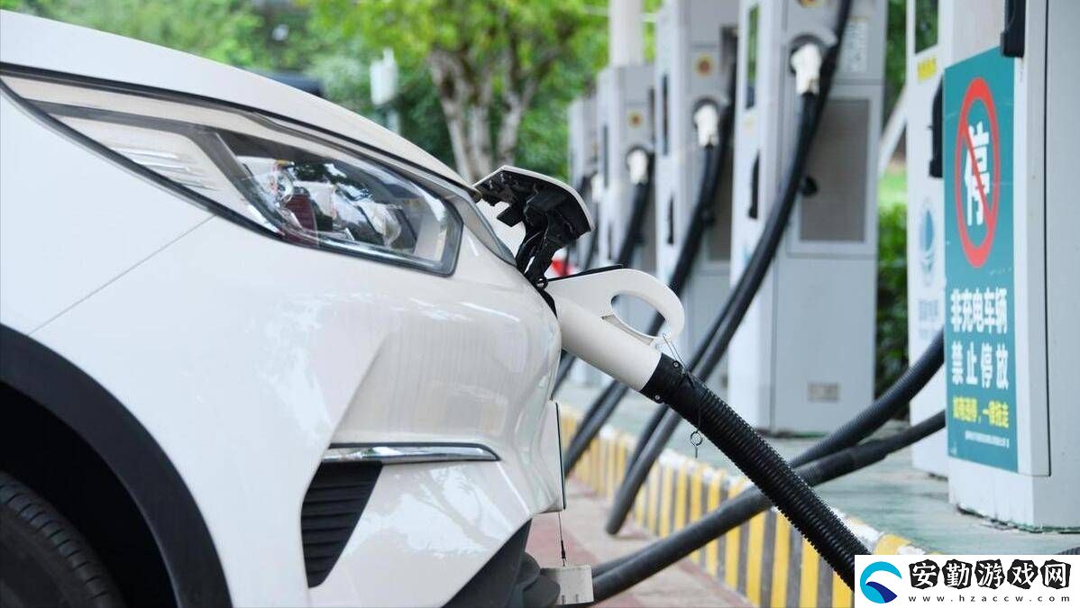 中國發(fā)電量破10萬億度