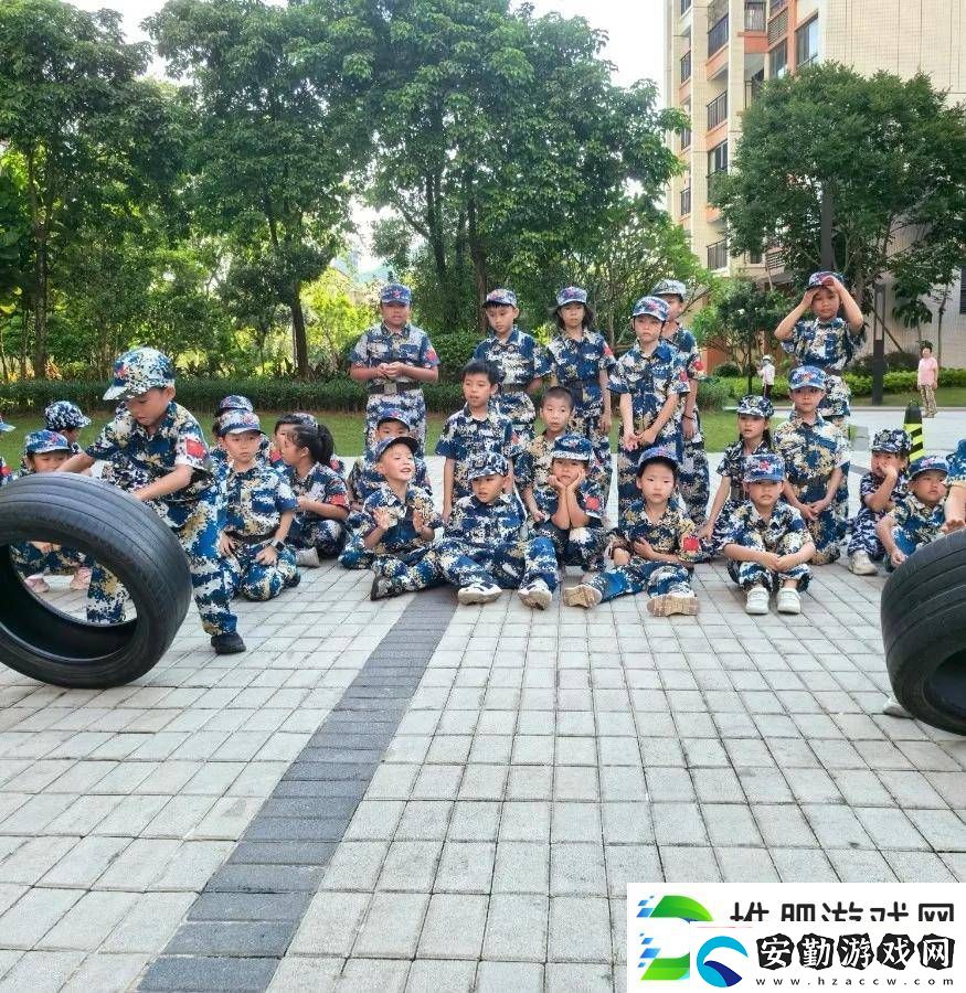 世茂服務(wù)軍訓(xùn)夏令營