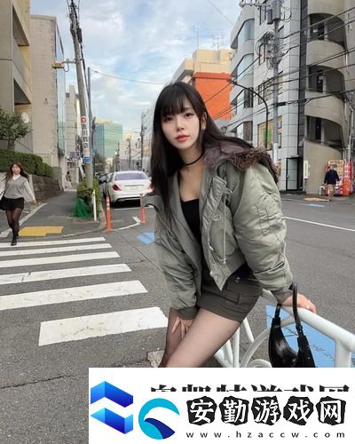 在姨母家的客廳中尋味