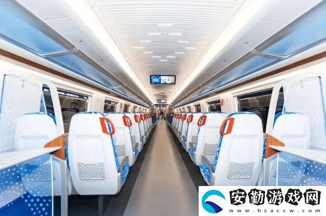 鄭開(kāi)城際鐵路迎來(lái)新成員！智能動(dòng)車組車窗能“說(shuō)話”
